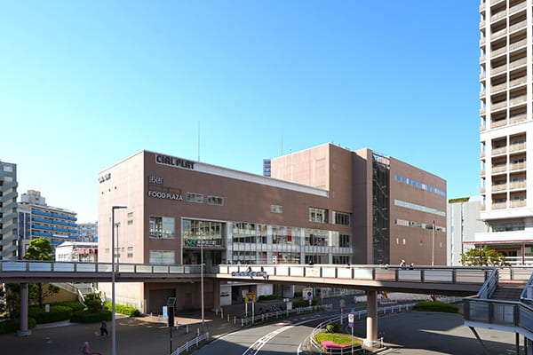 JR東神奈川駅東口
